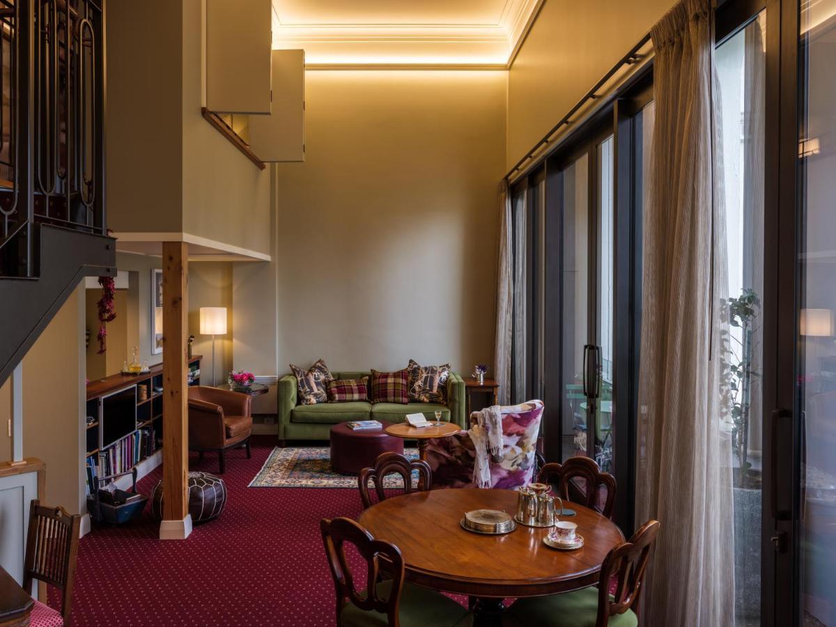 Bell Hill Apartments Dunedin Esterno foto